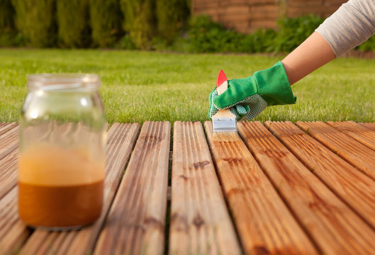 deck staining in Midlothian VA
